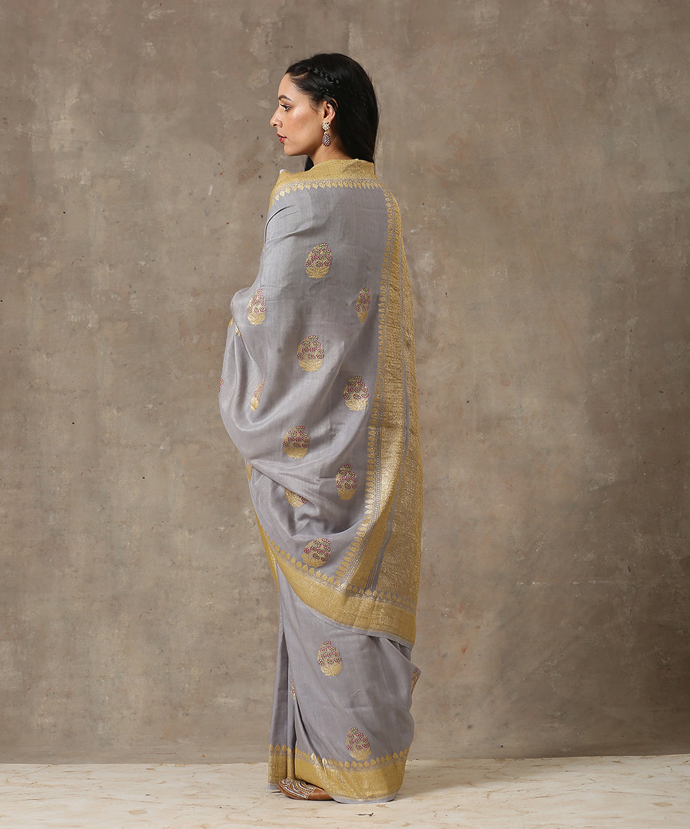 Handloom_Grey_Moonga_Silk_Banarasi_Saree_With_Meenakari_Booti_WeaverStory_03