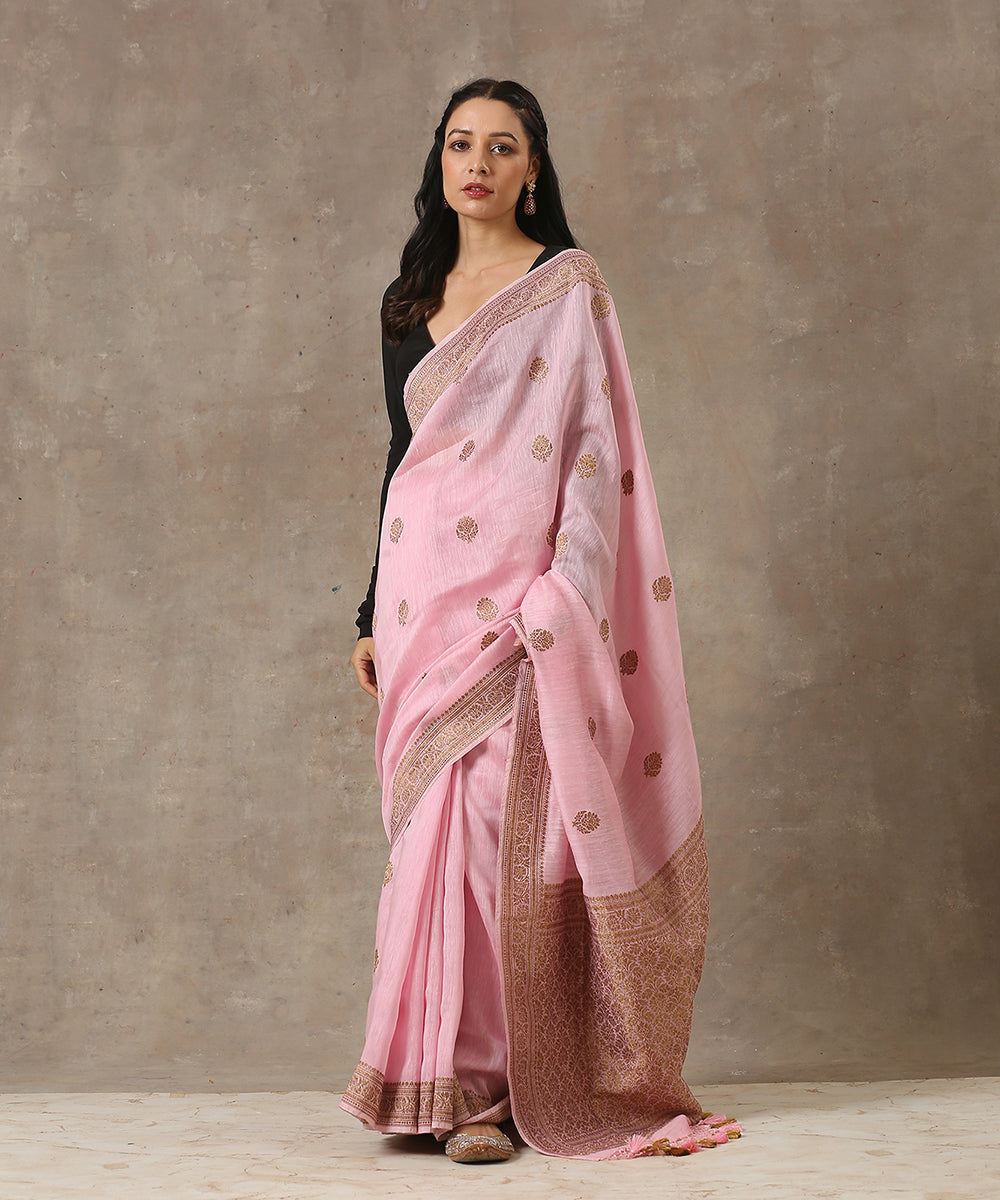 Light_Pink_Handloom_Linen_Banarasi_Saree_With_Kadhwa_Booti_And_Antique_Zari_WeaverStory_02