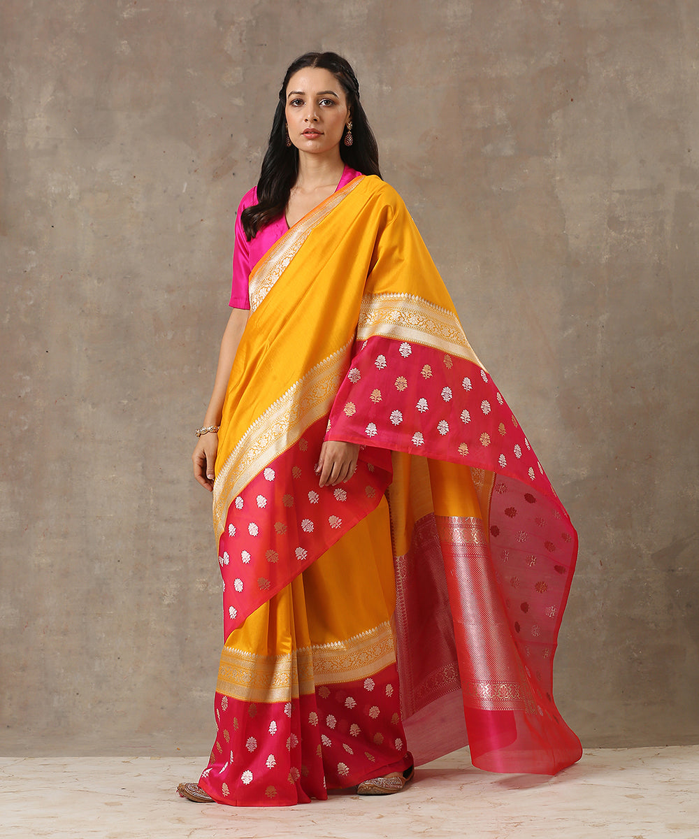 Handloom_Yellow_Spun_Silk_Banarasi_Saree_With_Kadhwa_Booti_Border_In_Pink_WeaverStory_02