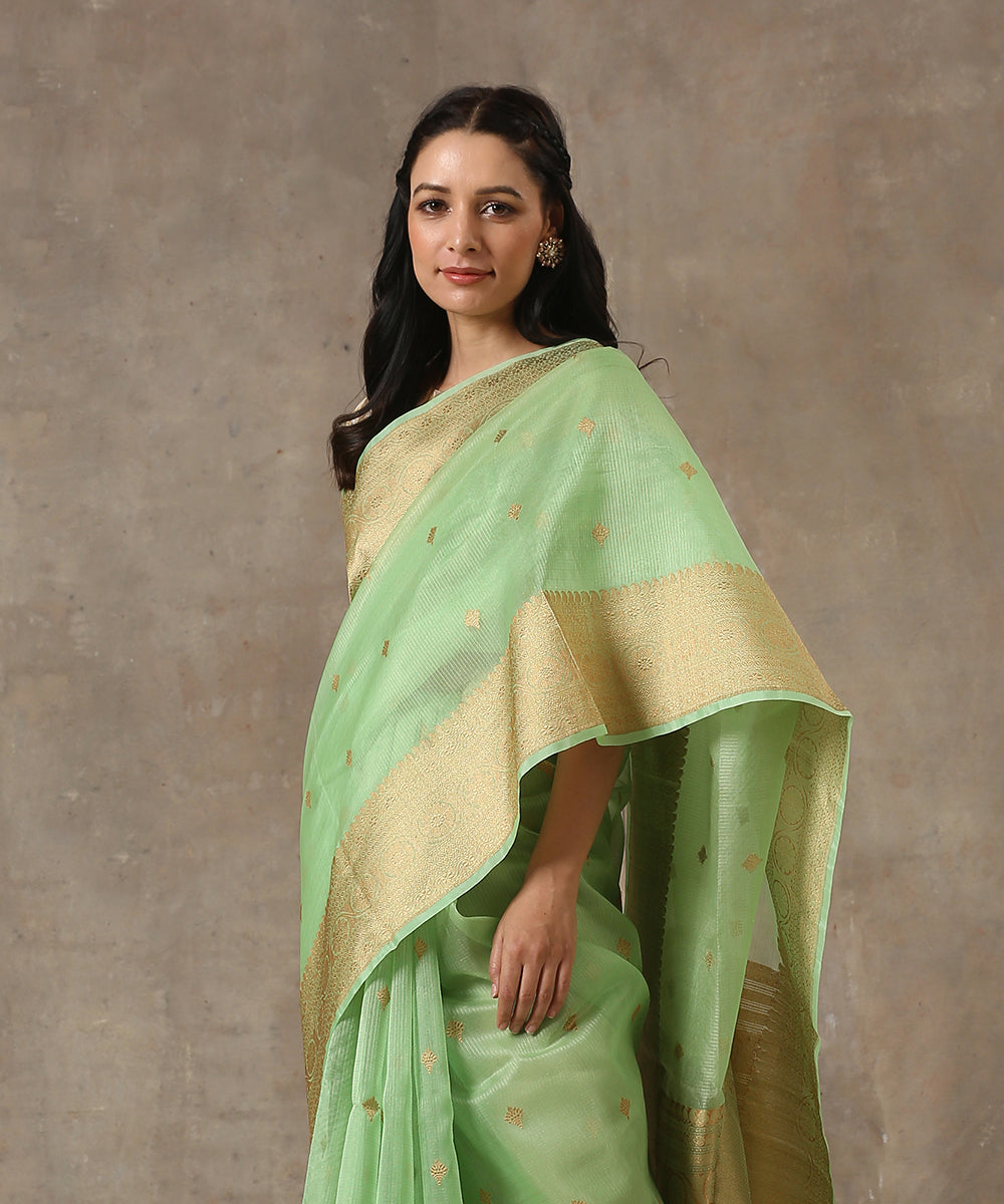 Green_Handloom_Kora_Silk_Banarasi_Saree_With_Zari_Checks_and_Kadhwa_Booti_WeaverStory_01