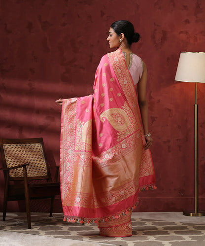 Rose_Pink_Handloom_Pure_Katan_Silk_Banarasi_Saree_WeaverStory_03