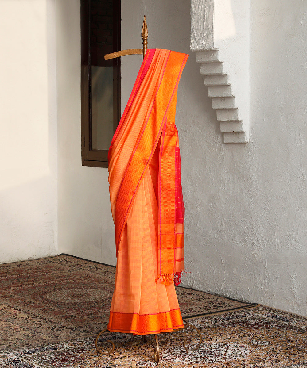 Orange_And_Red_Handloom_Pure_Cotton_Maheshwari_Saree_WeaverStory_01