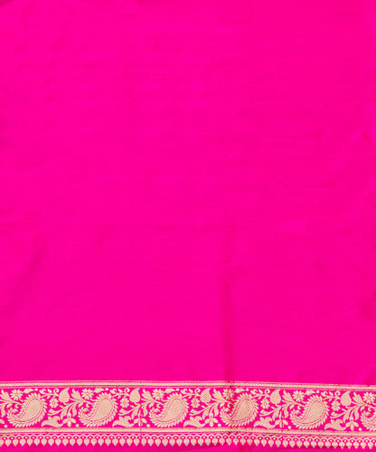 Red_And_Pink_Handloom_Pure_Katan_Silk_Banarasi_Rangkaat_Saree_with_Tiny_Booti_WeaverStory_07
