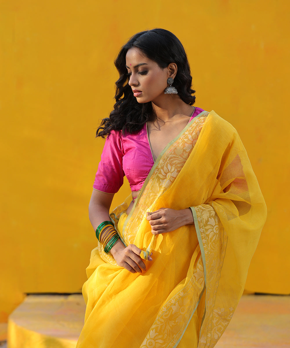 Yellow_Handloom_Jamdani_Cotton_Banarasi_Saree_With_Real_Zari_And_Konia_WeaverStory_01