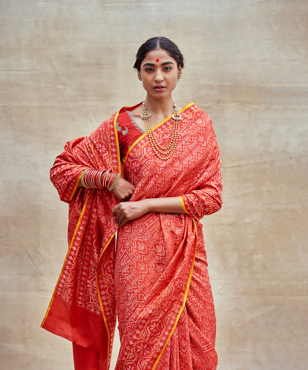 Handloom_Red_Pure_Katan_Silk_Banarasi_Saree_with_Real_Zari_Work_WeaverStory_01