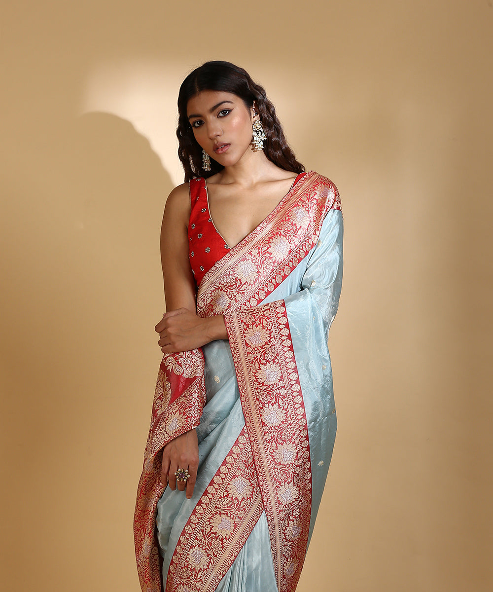 Handloom_Sky_Blue_Silk_Tissue_Banarasi_Saree_With_Red_Pallu_WeaverStory_01