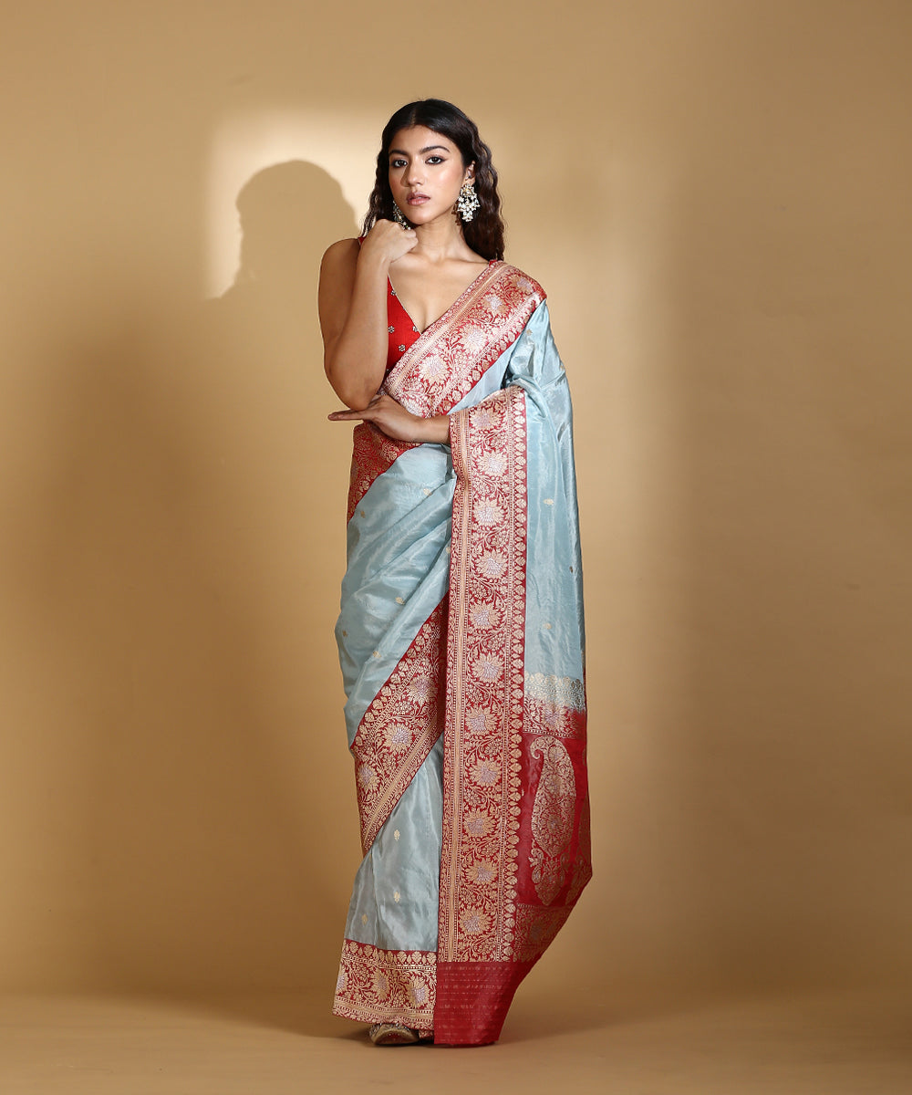 Handloom_Sky_Blue_Silk_Tissue_Banarasi_Saree_With_Red_Pallu_WeaverStory_02