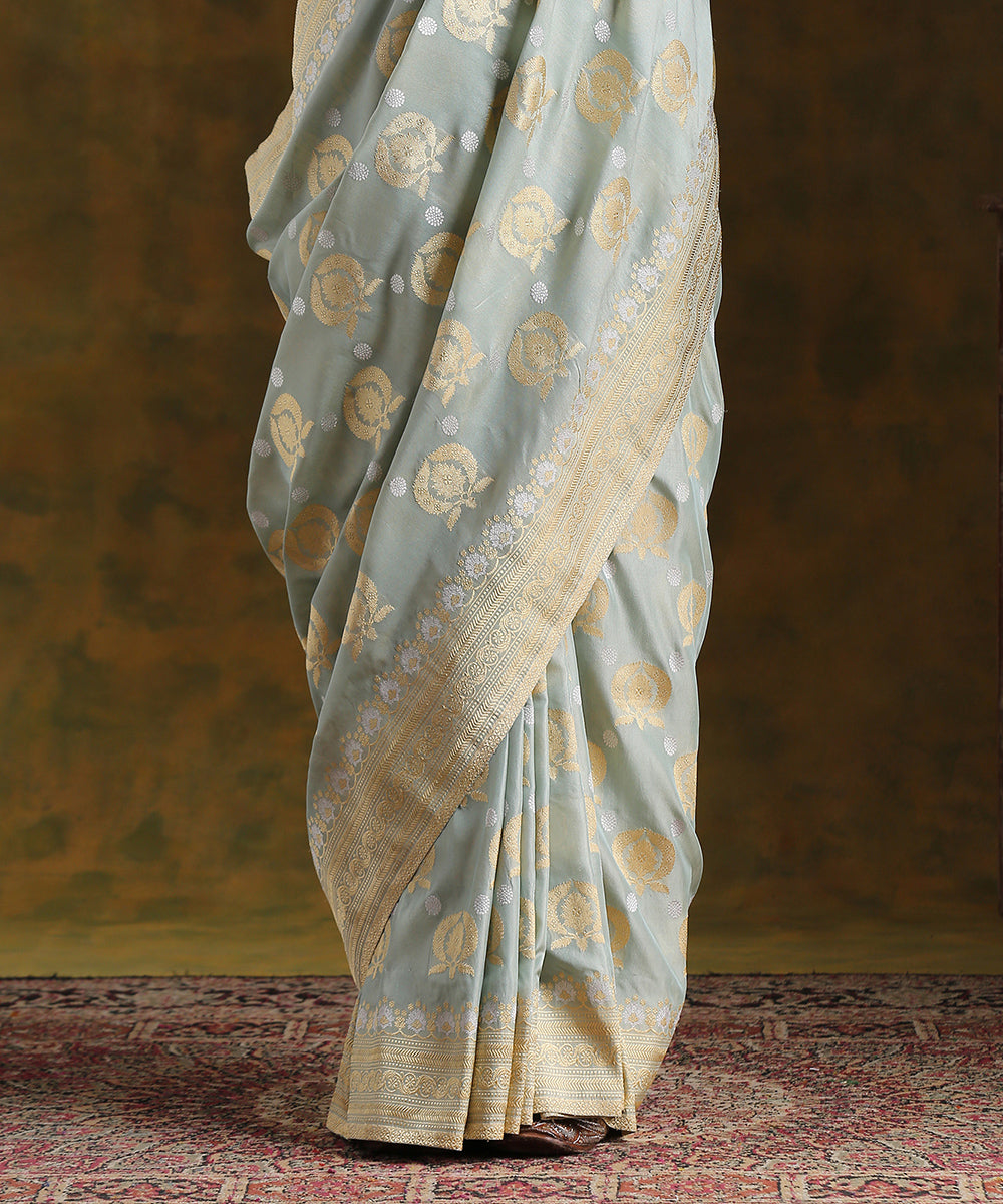 Handloom_Sage_Green_Pure_Katan_Silk_Banarasi_Saree_Kadhwa_Boota_WeaverStory_04