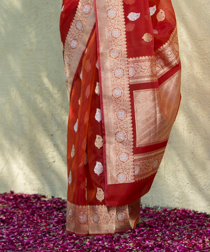 Brick_Red_Handloom_Organza_Banarasi_Saree_with_Kadhwa_Meenakari_Booti_WeaverStory_04