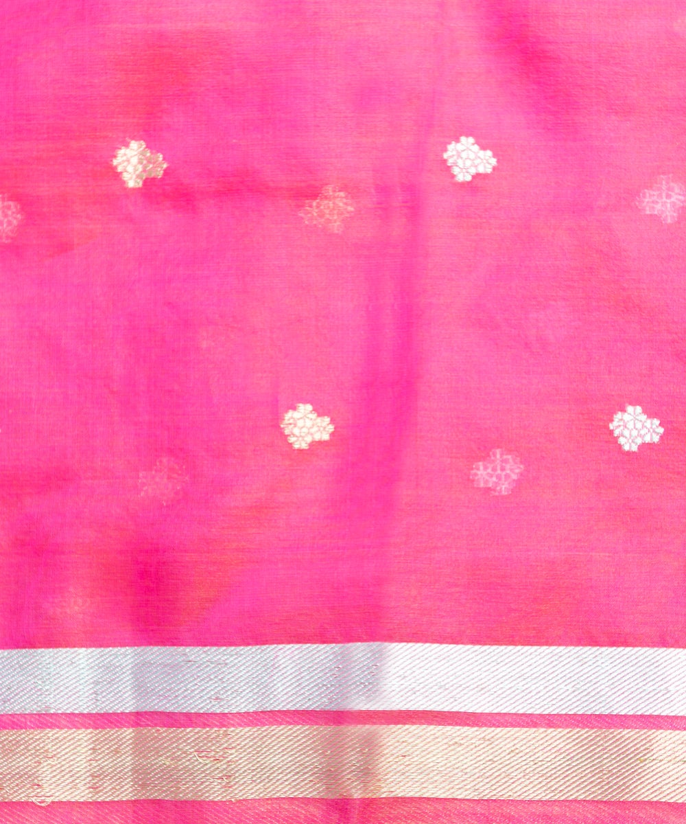 Pink_Handloom_Organza_Banarasi_Saree_with_Floral_Booti_WeaverStory_05