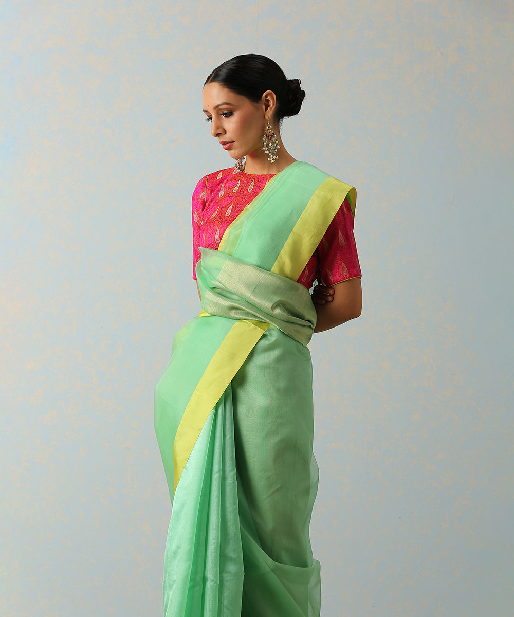 Handloom_Green_Organza_And_Dupion_Silk_Chanderi_Saree_With_Yellow_Border_WeaverStory_01