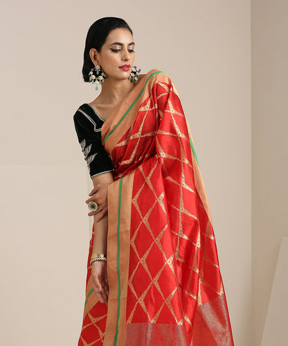 Handloom_Red_Silk_Chanderi_Saree_with_Eknaliya_Jangla_WeaverStory_01