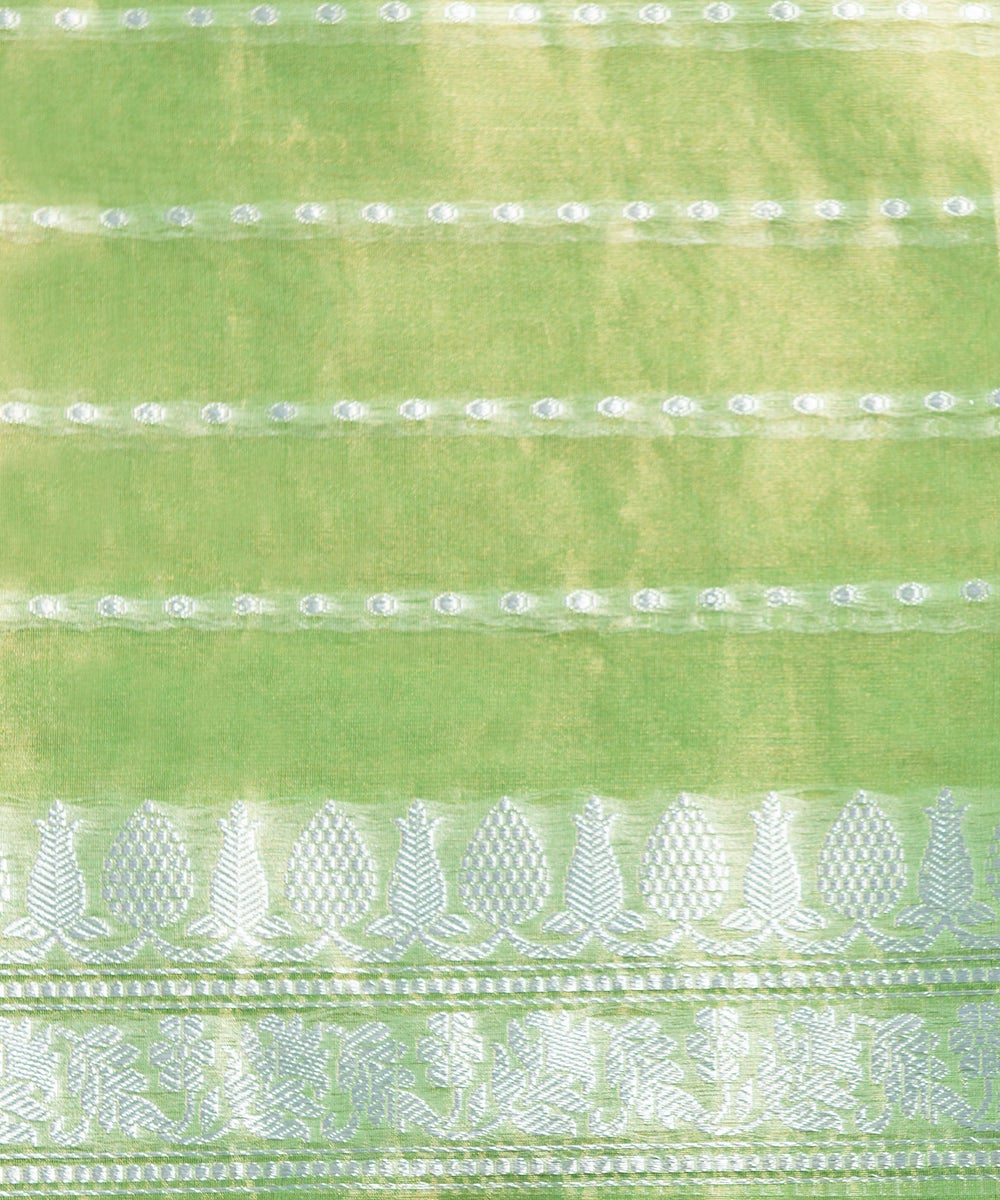 Lime_Green_Handloom_Silk_Organza_Tissue_Banarasi_Saree_With_Silver_Zari_WeaverStory_05