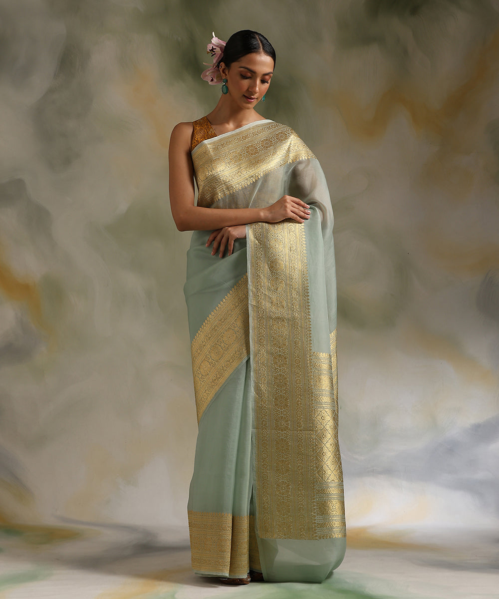 Handloom_Blue_Pure_Kora_Silk_Plain_Banarasi_Saree_WeaverStory_02