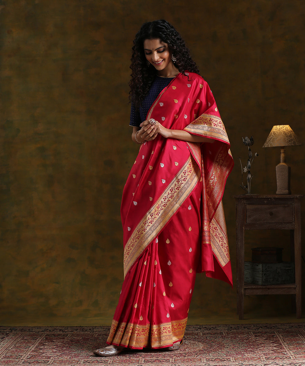 Pink_Handloom_Pure_Katan_Silk_Banarasi_Saree_with_Kadhwa_Booti_and_Meenakari_Border_WeaverStory_02