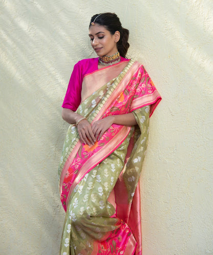 Green_Handloom_Kora_Silk_Cutwork_Banarasi_Saree_With_Pink_Border_WeaverStory_01