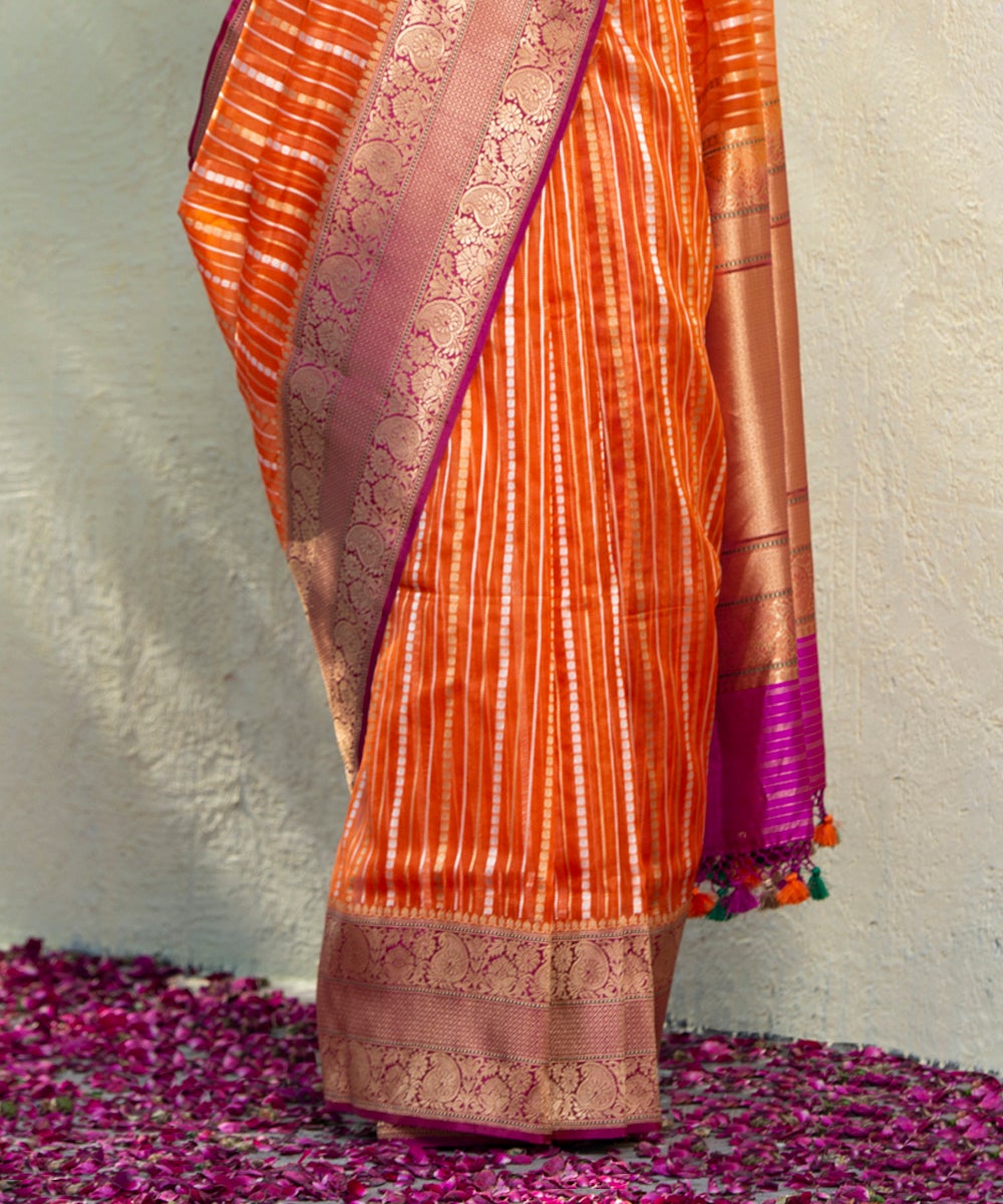 Orange_Handloom_Kora_Silk_Banarasi_Saree_With_Purple_Kadhiyal_Border_WeaverStory_04