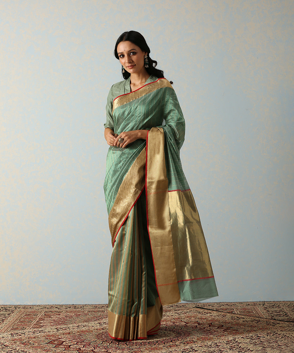 Handloom_Green_Striped_Silk_Chanderi_Saree_With_Gold_Border_WeaverStory_02