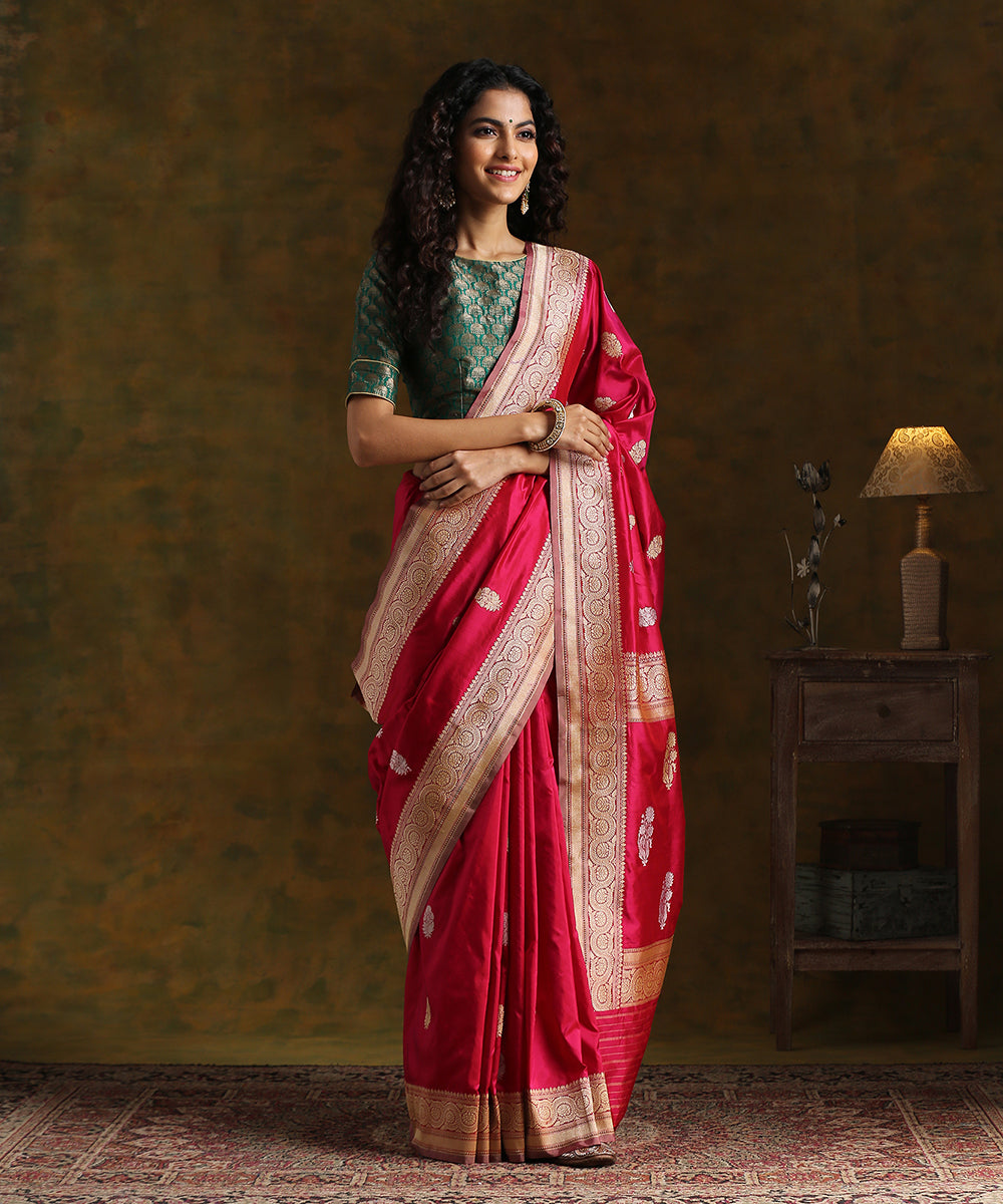 Ruby_Pink_Handloom_Pure_Katan_Silk_Banarasi_Saree_with_Kadhwa_Booti_WeaverStory_02