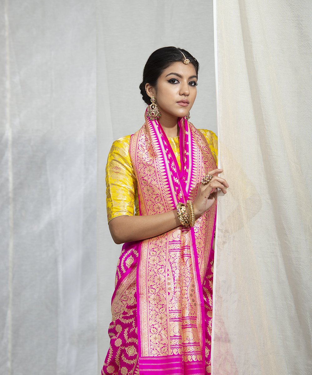 Handwoven_Pink_Kadhwa_Jangla_Saree_with_Fine_Meenakari_WeaverStory_01