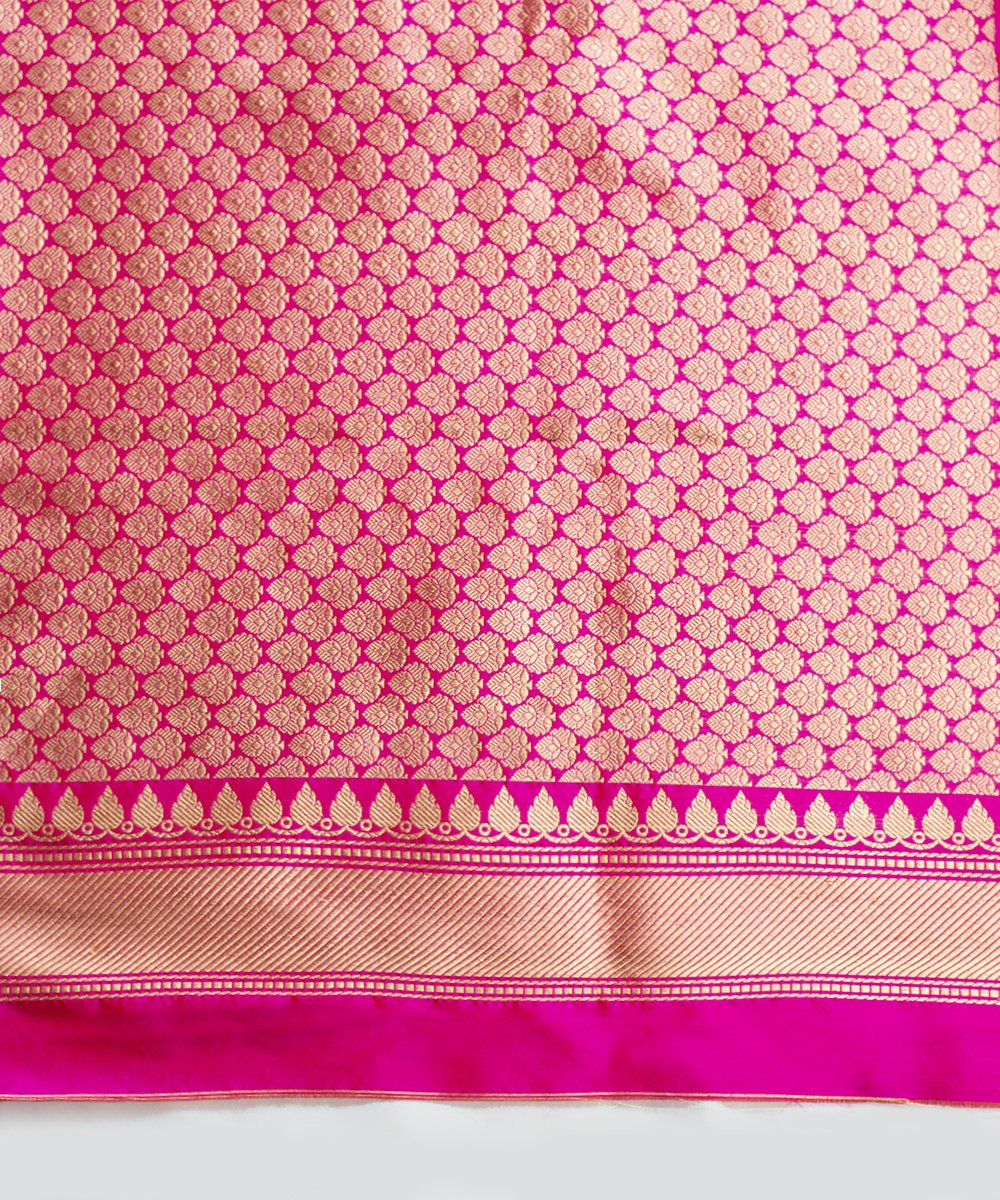 Pink_Handloom_Pure_Katan_Silk_Banarasi_Saree_With_Zari_Stripes_WeaverStory_05