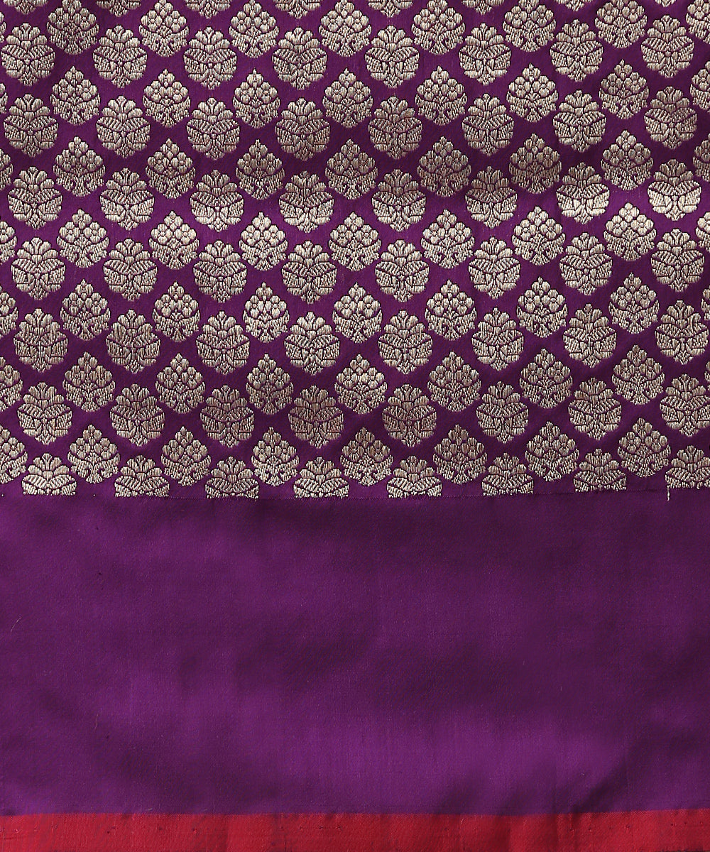 Purple_Handloom_Pure_Katan_Silk_Kadhwa_Booti_Banarasi_Saree_With_Red_Selvedge_WeaverStory_05