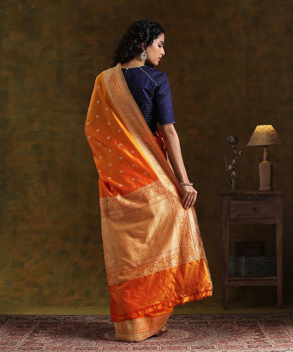 Handloom_Orange_Pure_Katan_Silk_Kadhwa_Booti_Banarasi_Saree_With_Beige_Selvedge_WeaverStory_03