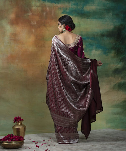 Handloom_Coke_Brown_Tissue_Weft_Tanchoi_Banarasi_Saree_With_Silver_Zari_WeaverStory_03