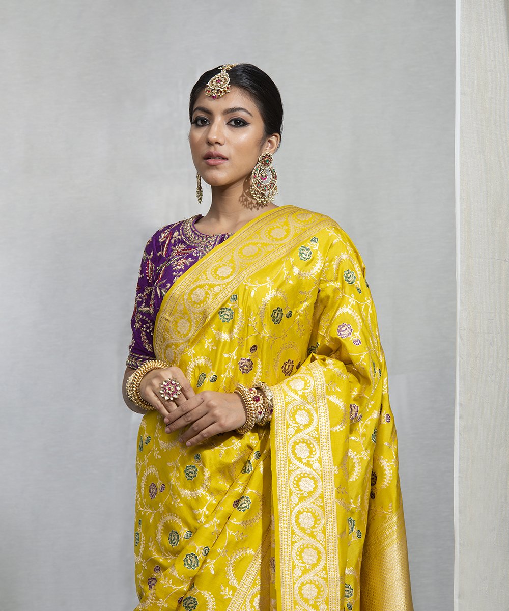 Mustard_Handloom_Banarasi_Katan_Silk_Meenakari_Jangla_Saree_with_Gulmohar_Flowers_WeaverStory_01