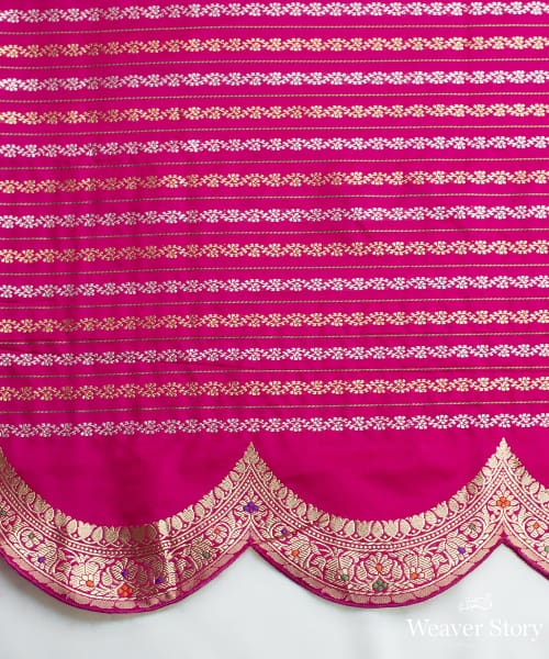 Handloom_Purple_Katan_Silk_Scallop_Border_Banarasi_Saree_WeaverStory_05