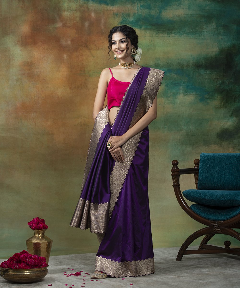 Purple_Handloom_Katan_Silk_Plain_Scallop_Banarasi_Saree_WeaverStory_02