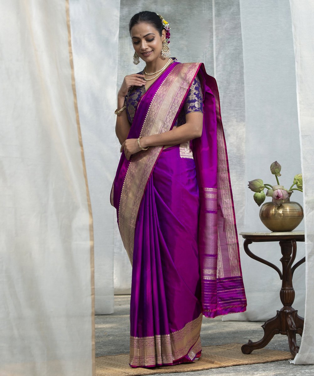 Handloom_Purple_Katan_Silk_Banarasi_Saree_With_Kadhwa_Border_And_Red_Brocade_Blouse_WeaverStory_02