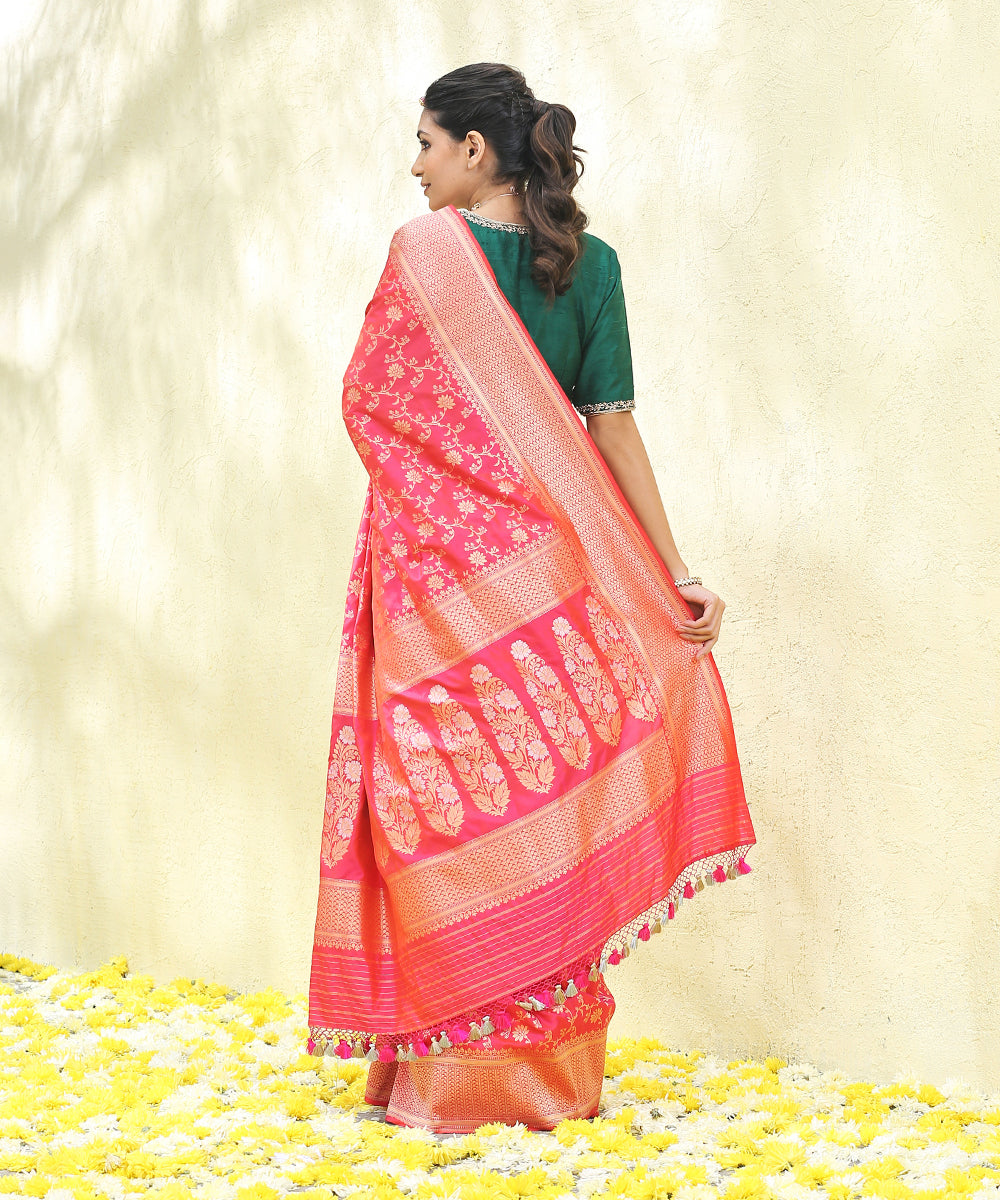 Pink_Handloom_Pure_Katan_Silk_Banarasi_Saree_with_Flower_Motifs_WeaverStory_03