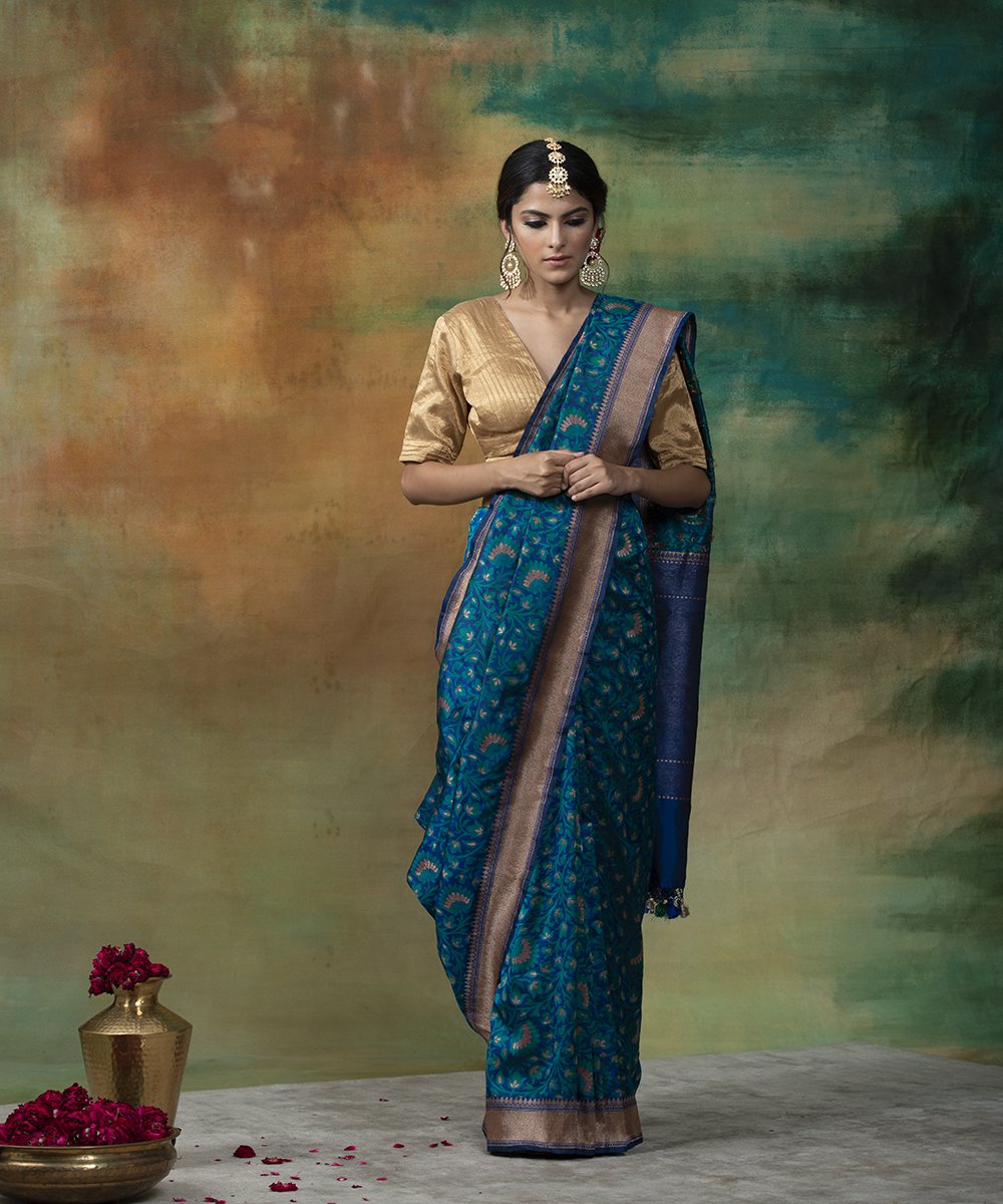 Handloom_Blue_And_Peacock_Green_Reshmi_Jaal_Banarasi_Saree_With_Antique_Zari_WeaverStory_02