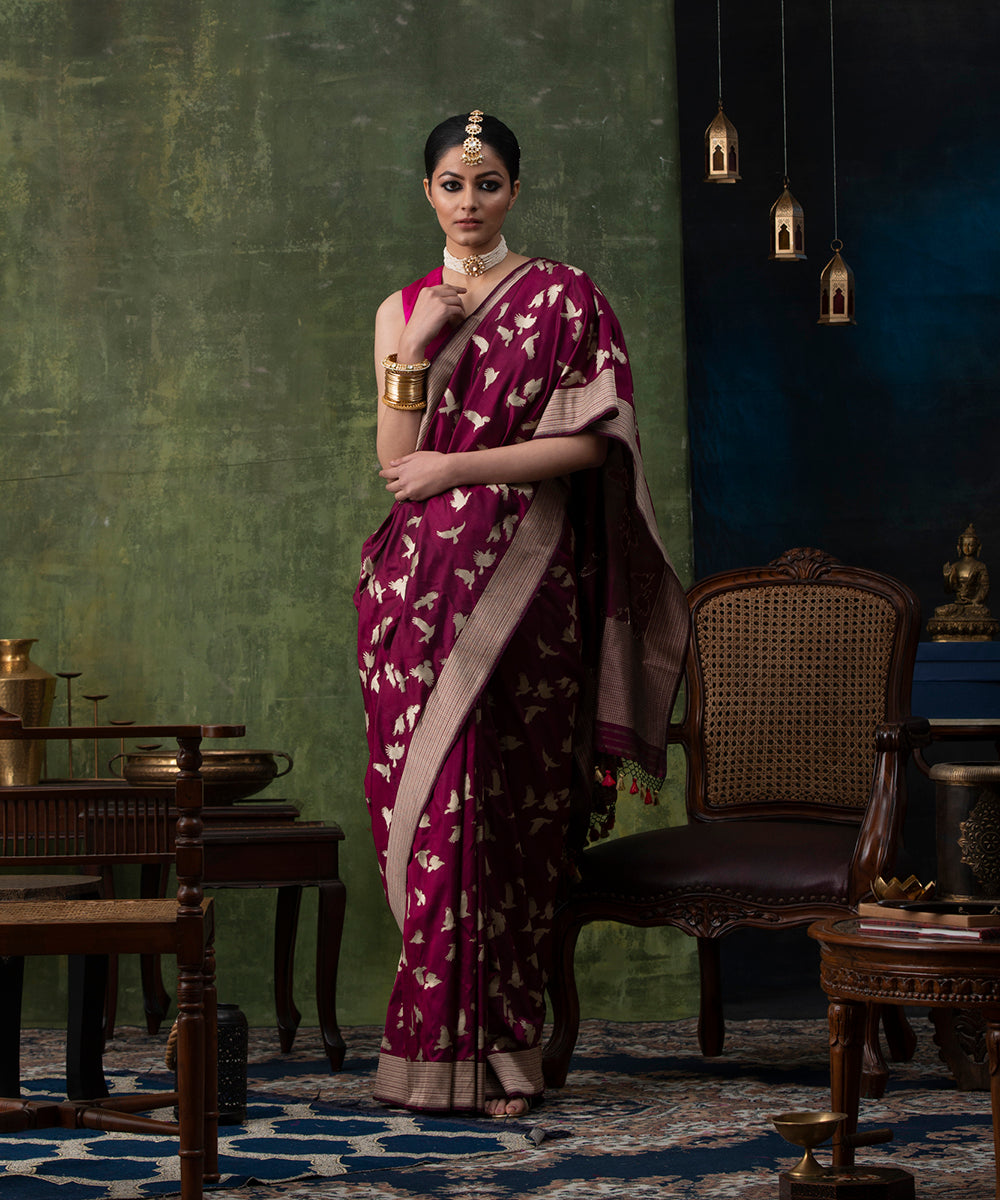 Handloom_Purple_Pure_Katan_Silk_Banarasi_Saree_with_Double_Wrap_Cutwork_Jaal_WeaverStory_02