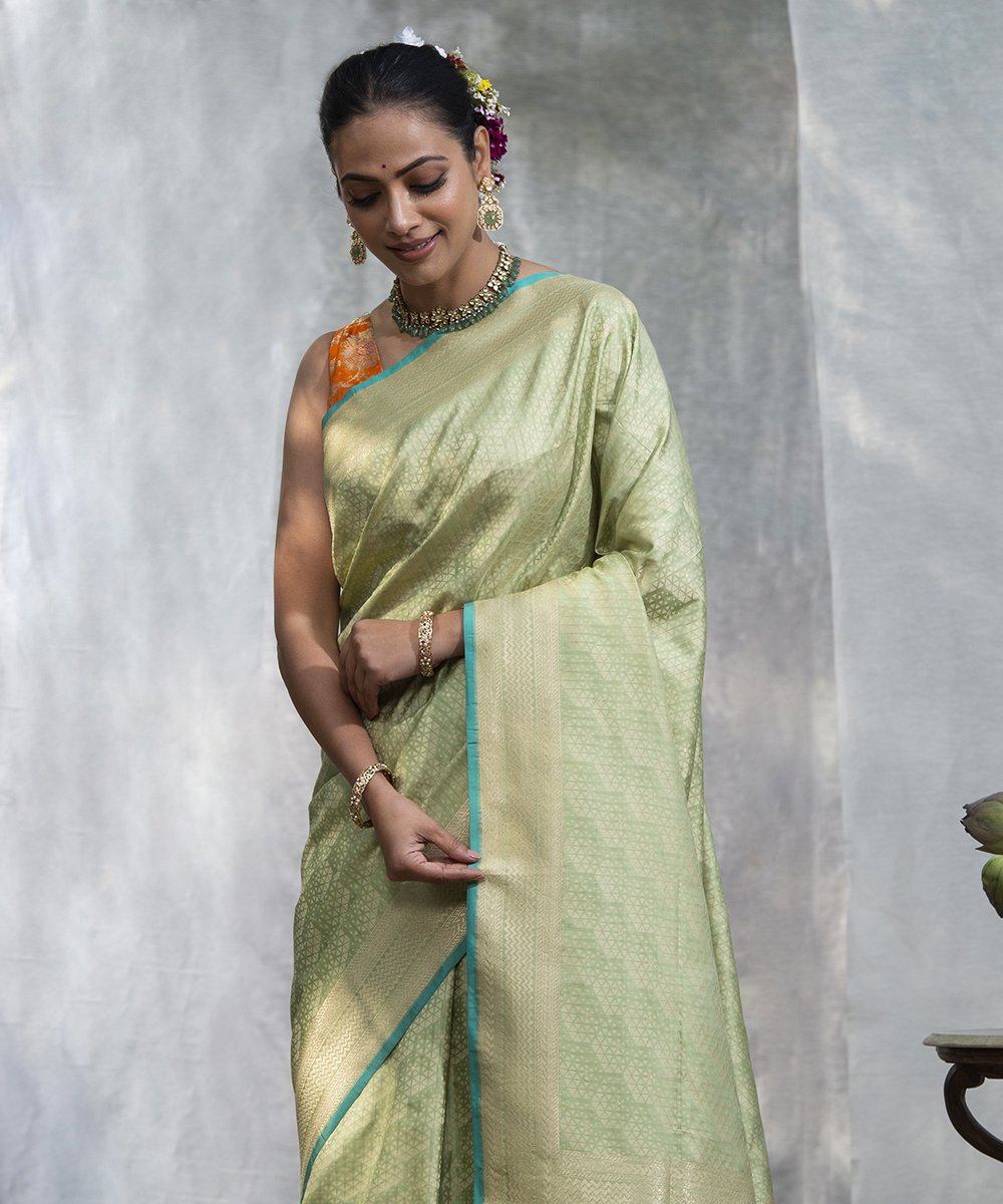 Handloom_Pista_Green_With_Embossed_Weave_Pure_Katan_Silk_Banarasi_Saree_WeaverStory_01