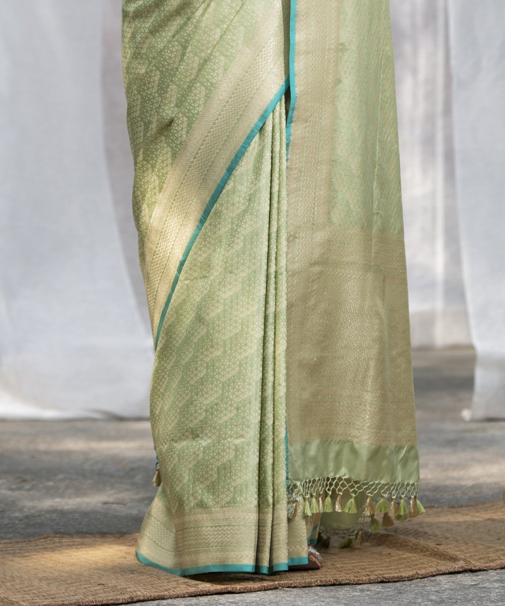 Handloom_Pista_Green_With_Embossed_Weave_Pure_Katan_Silk_Banarasi_Saree_WeaverStory_04