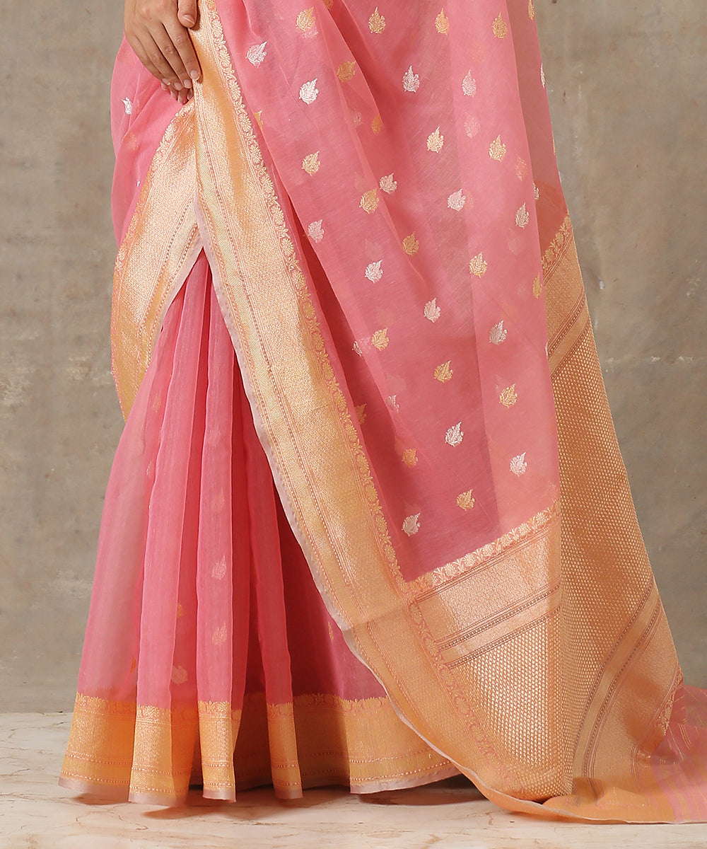 Handloom_Light_Pink_Cotton_Banarasi_Saree_with_Kadhwa_Booti_WeaverStory_04