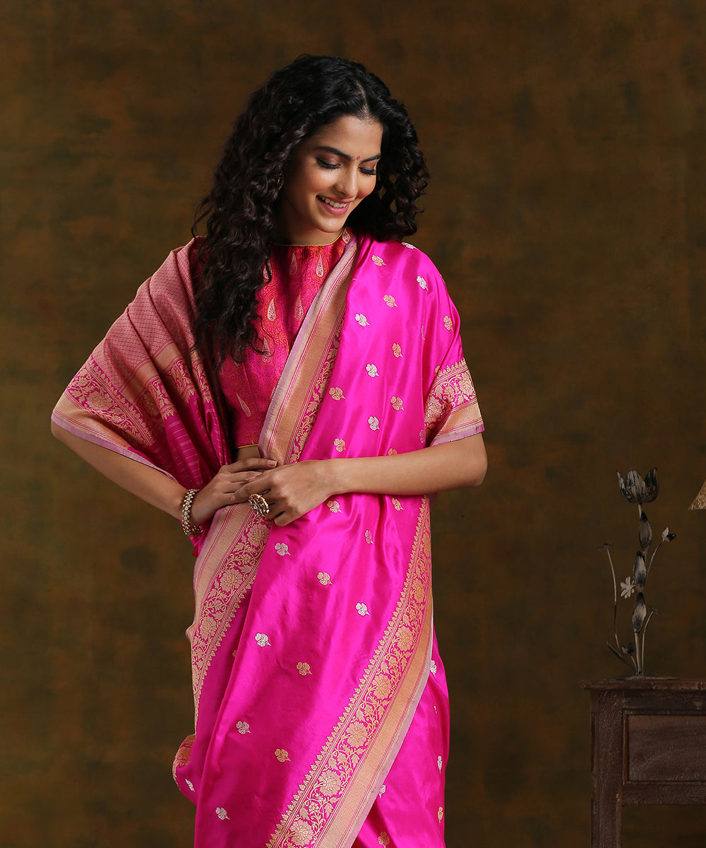 Hot_Pink_Handloom_Pure_Katan_Silk_Banarasi_Saree_with_Sona_Rupa_Kadhwa_Booti_Saree_WeaverStory_01