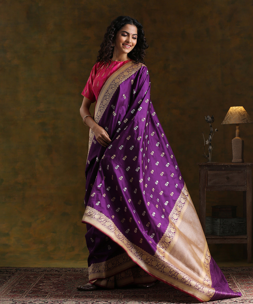 Handloom_Purple_Pure_Katan_Silk_Banarasi_Saree_with_Sona_Rupa_Kadhwa_Booti_WeaverStory_02