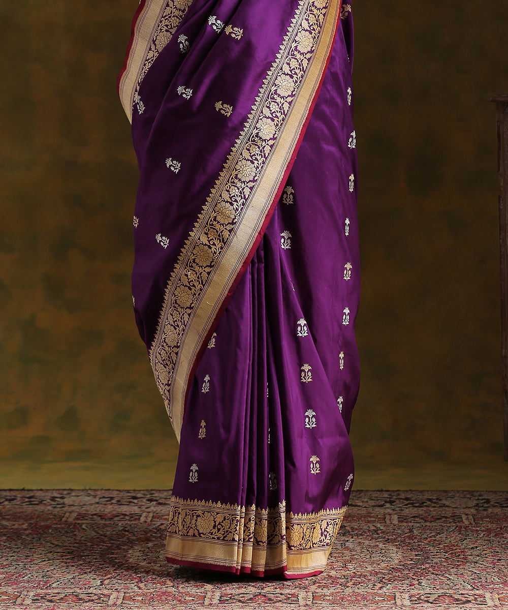 Handloom_Purple_Pure_Katan_Silk_Banarasi_Saree_with_Sona_Rupa_Kadhwa_Booti_WeaverStory_04