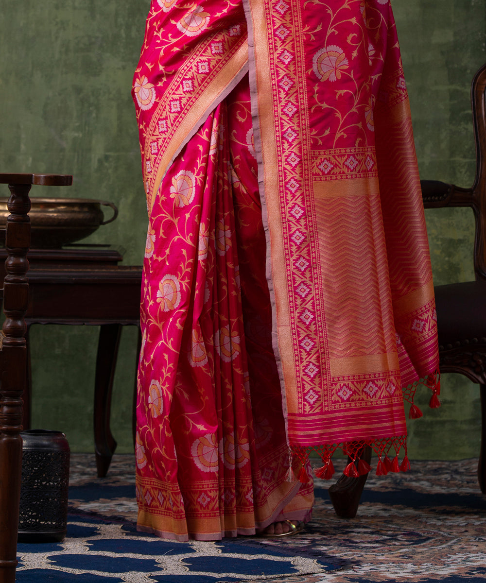 Handloom_Pink_Pure_Katan_Silk_Banarasi_Saree_with_Cutwork_Jamdani_Weave_WeaverStory_04