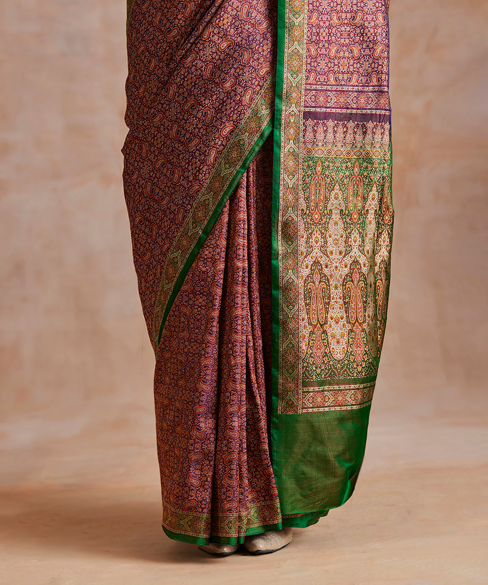 Purple_Reshmi_Jamawar_Tanchoi_With_3_Color_Meenakari_And_Green_Selvedge_WeaverStory_04