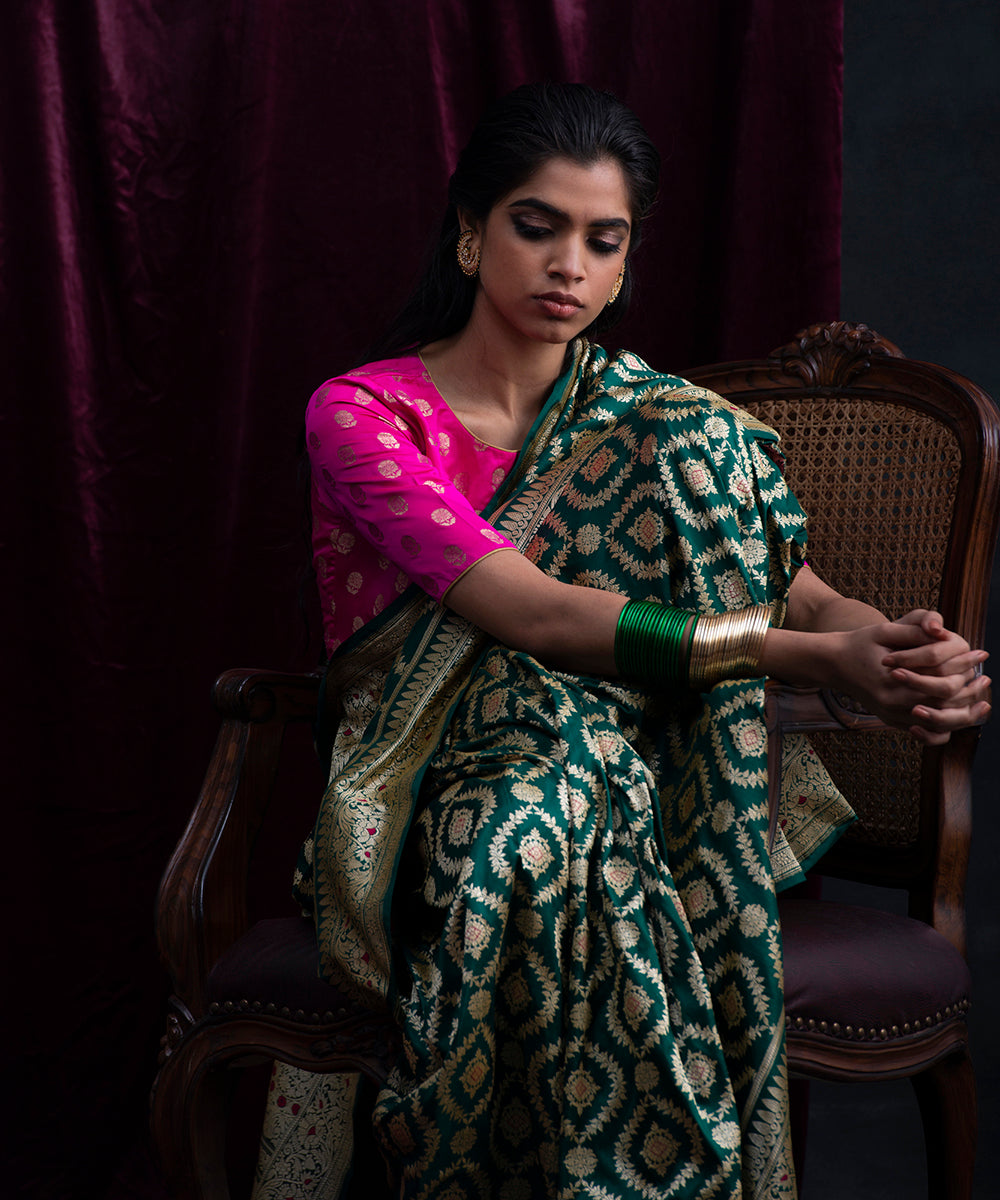 Handloom_Bottle_Green_Pure_Katan_Silk_Banarasi_Saree_With_Kadhwa_Jaal_and_Pink_Meenakari_WeaverStory_01