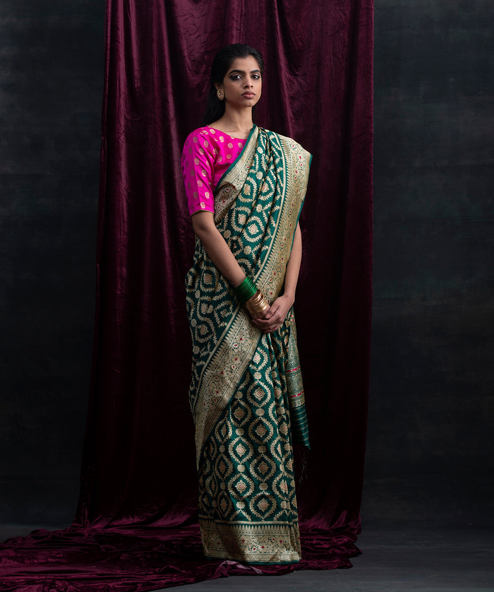 Handloom_Bottle_Green_Pure_Katan_Silk_Banarasi_Saree_With_Kadhwa_Jaal_and_Pink_Meenakari_WeaverStory_02