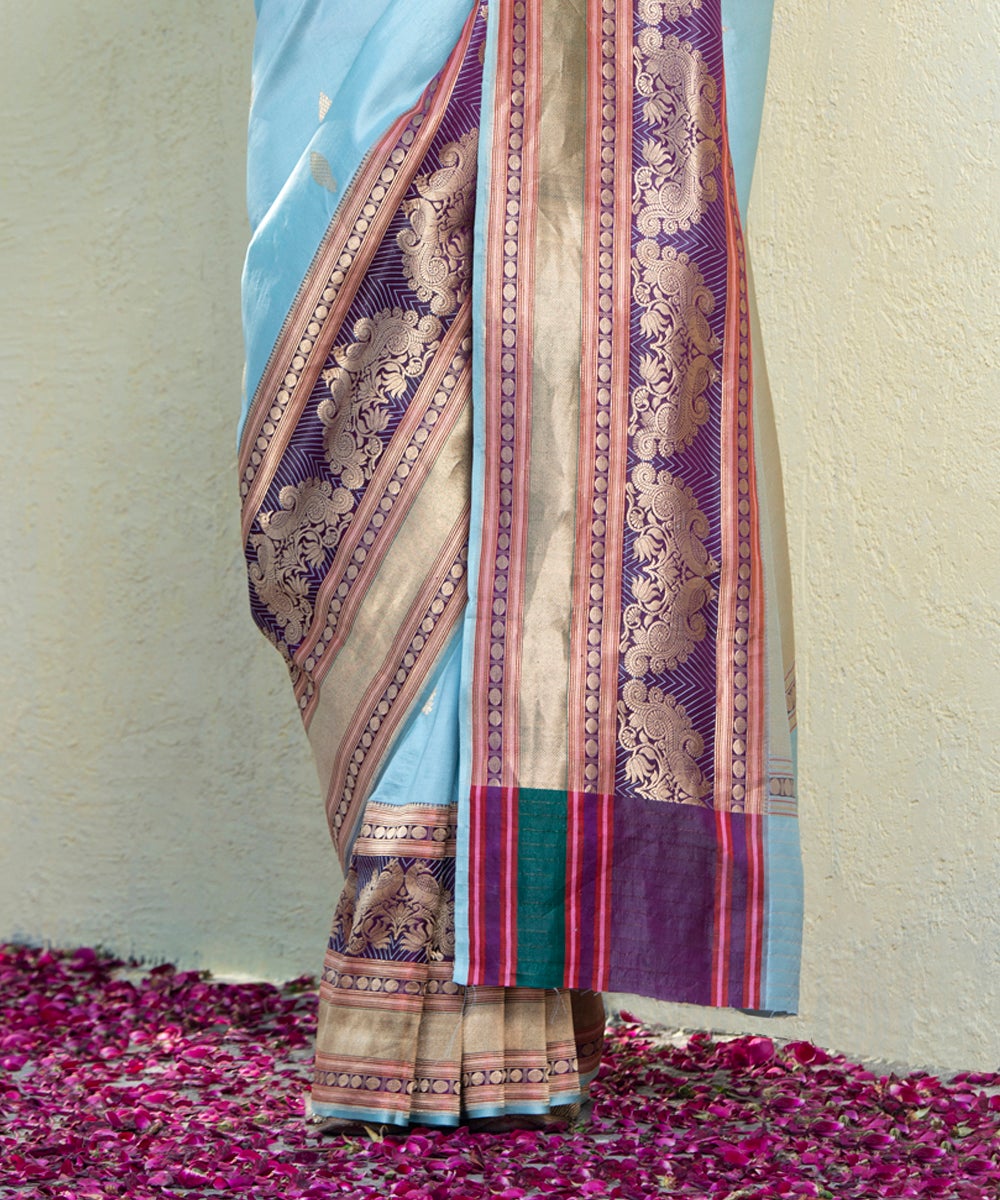 Handloom_Powder_Blue_Pure_Katan_Silk_Banarasi_Saree_with_Kadhwa_Booti_and_Purple_Border_With_Peacocks_WeaverStory_04