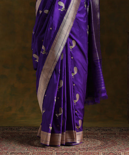 Purple_Handloom_Pure_Katan_Silk_Kadhwa_Peacock_Boota_Banarasi_Saree_With_Herringbone_Weave_Border_WeaverStory_04