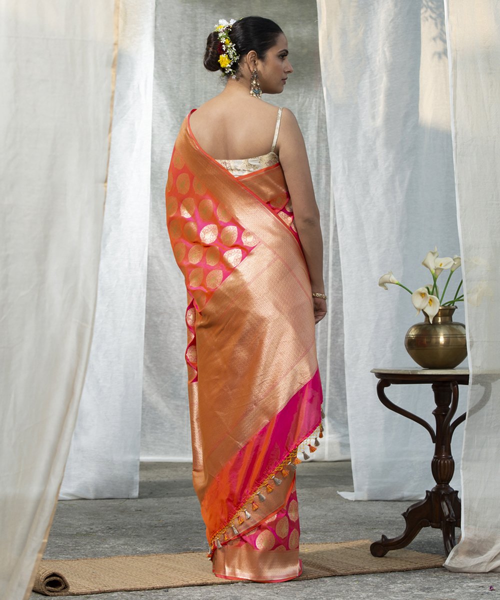 Handloom_Pink_Orange_Pure_Katan_Silk_Cutwork_Banarasi_Saree_with_Mor_Boota_WeaverStory_03