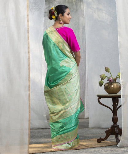 Handloom_Sea_Green_Plain_Katan_Banarasi_Saree_With_Konia_And_Meenakari_Border_WeaverStory_03