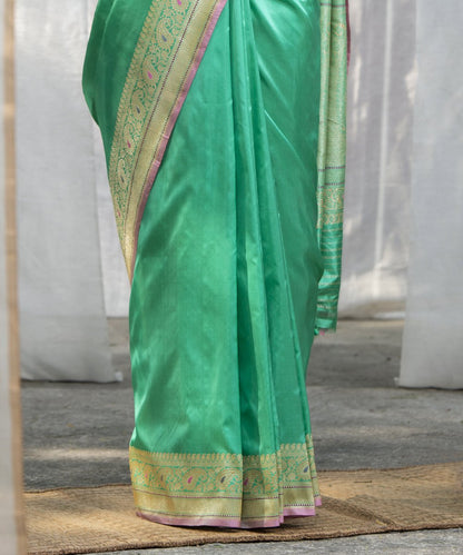 Handloom_Sea_Green_Plain_Katan_Banarasi_Saree_With_Konia_And_Meenakari_Border_WeaverStory_04